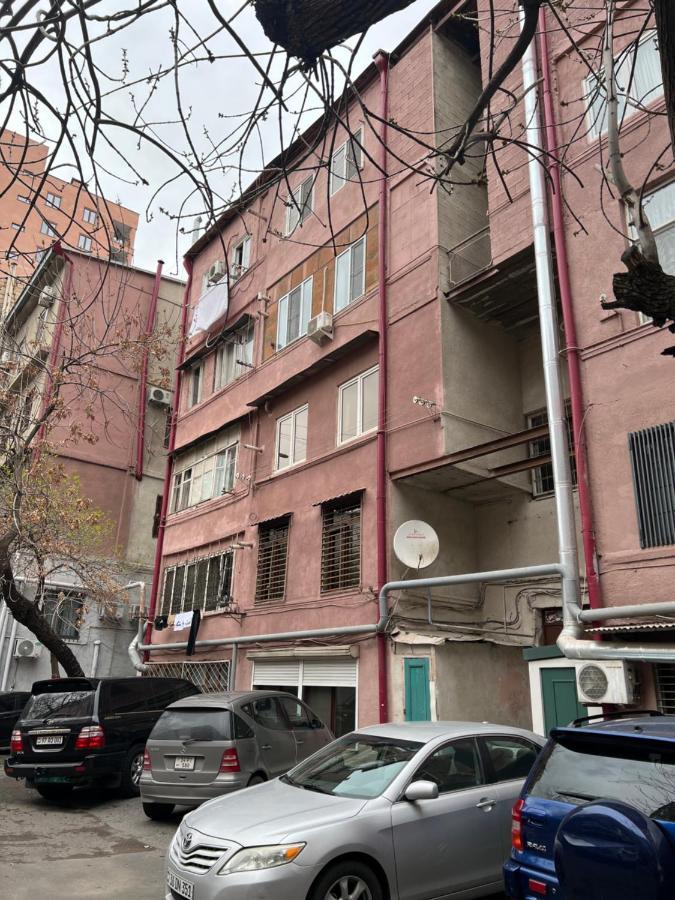 Cozy Apartment Near Opera House Γιερεβάν Εξωτερικό φωτογραφία